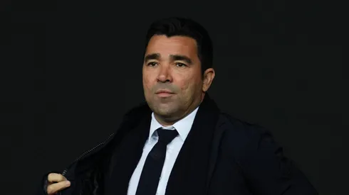Deco, diretor do Barcelona, prioriza a renovação de Pedri para 2025.