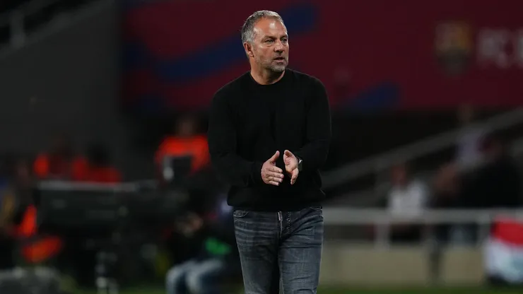 Hansi Flick em partida pelo Barcelona