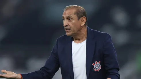 Dois jogadores do Corinthians estão insatisfeitos com o trabalho de Ramón Díaz.