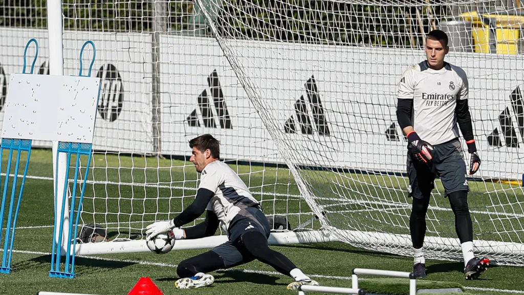 Courtois e Lunin treinando. Foto: IMAGO / ZUMA Press Wire