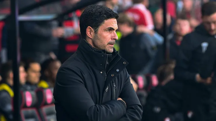 Mikel Arteta em partida pelo Arsenal