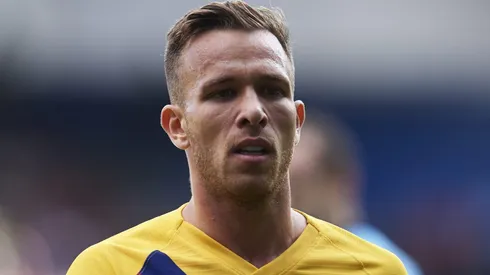 Ex-Barcelona, Arthur aceita jogar no Corinthians, mas impõe uma condição (Photo by Juan Manuel Serrano Arce/Getty Images)