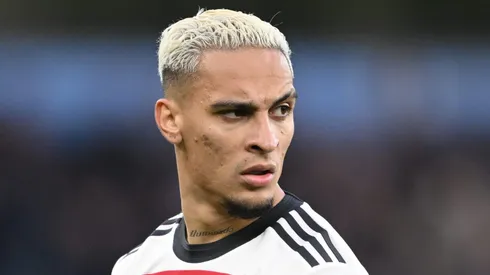 R$ 10 milhões: Gigante do Brasileirão acompanha situação de Antony, do Manchester United. (Photo by Michael Regan/Getty Images)