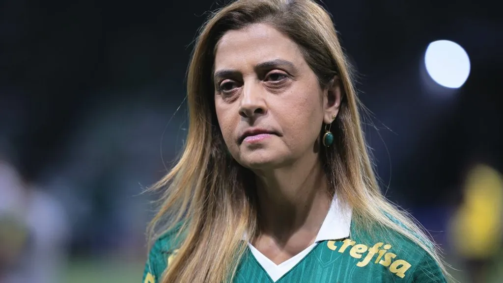 Leila Pereira renova com dois jogadores no Palmeiras. Insatisfação da torcida foi nítida e motivo é revelado. Foto: Ettore Chiereguini/AGIF