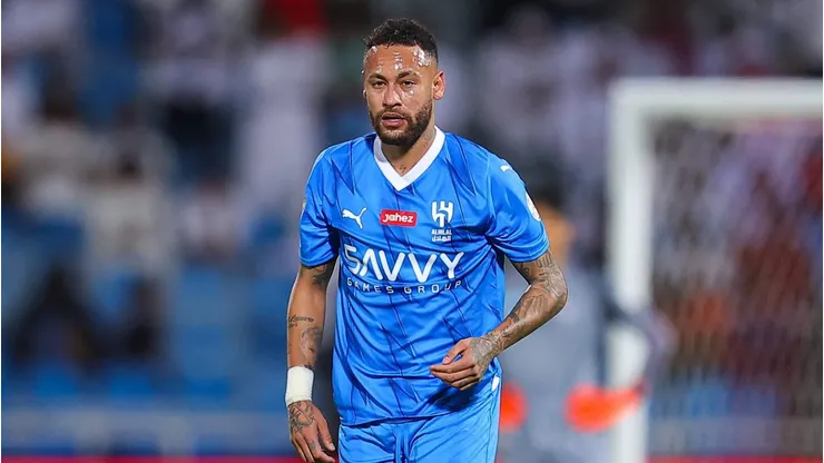 Neymar em campo pelo Al Hilal.