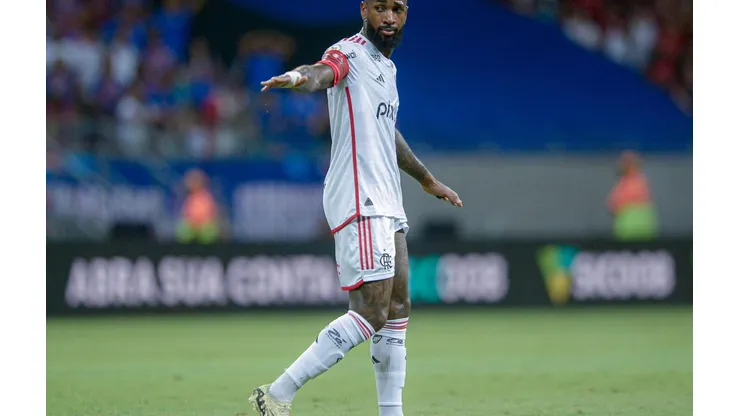 Gérson em ação durante o jogo entre Bahia e Flamengo, no dia 05 de outubro de 2024. (Sipa US / Alamy Stock Photo)