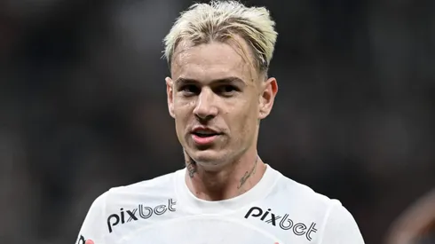 Ex-Corinthians, Roger Guedes toma decisão de última hora sobre transferência ao Grêmio. Foto: IMAGO / Sports Press Photo