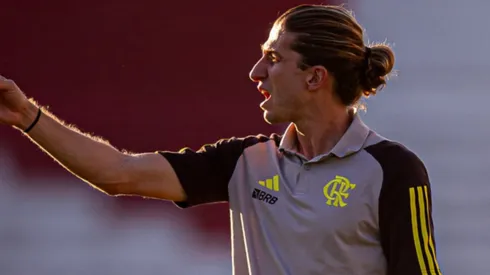 Filipe Luís convive com desfalques no dia a dia do Flamengo (Foto: Paula Reis / CRF / Divulgação)