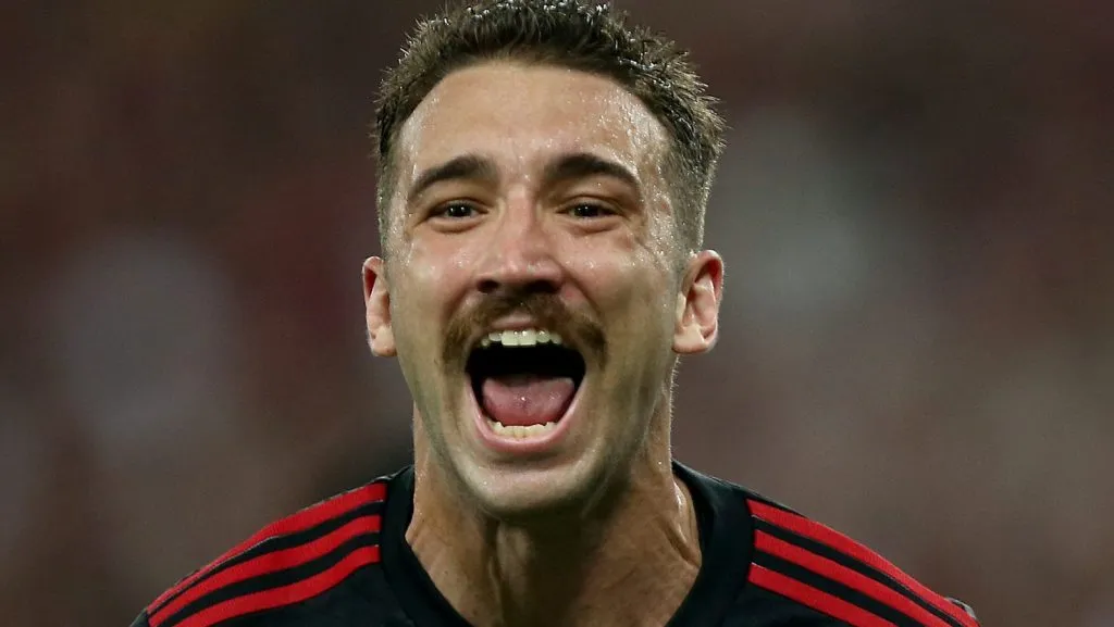 Léo Ortiz se torna alvo de gigante europeu e pode deixar o Flamengo (Photo by Wagner Meier/Getty Images)