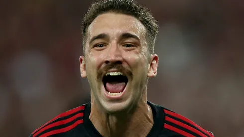 Léo Ortiz se torna alvo de gigante europeu e pode deixar o Flamengo (Photo by Wagner Meier/Getty Images)