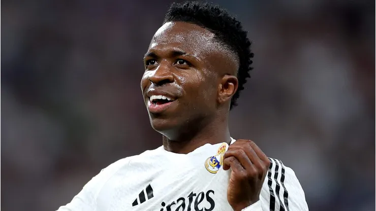 Comitiva de Vinicius Júnior se reúne com novo clube e saída do Real Madrid ganha força (Photo by Florencia Tan Jun/Getty Images)