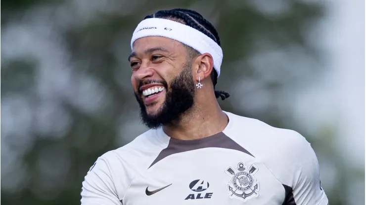 Memphis Depay, atacante do Corinthians. Clubes acompanham sua situação no clube paulista. foto: Rodrigo Coca/Agência Corinthians.