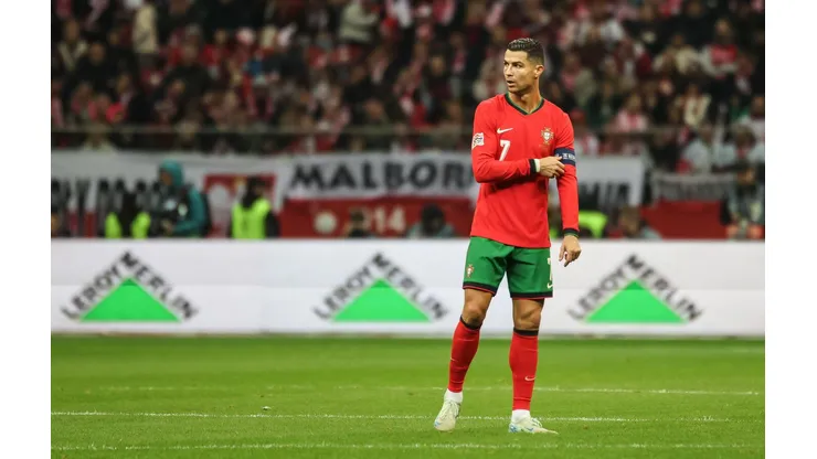 Cristiano Ronaldo em campo durante a partida entre Polônia e Portugal, no dia 12 de outubro de 2024. (Konrad Swierad / Alamy Stock Photo)