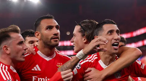 Manchester United sai na frente do Real Madrid por Álvaro Carreras.