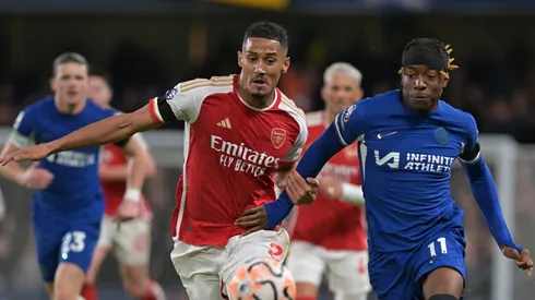 Com um histórico impressionante de 25 gols na última temporada, Isak também atrai o interesse do Arsenal. A concorrência pelo jogador promete ser intensa, mas a capacidade financeira do Chelsea pode ser decisiva na negociação. (Foto: IMAGO / Martin Dalton)