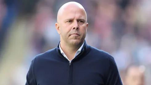 Arne Slot quer novos reforços para o elenco do Liverpool.