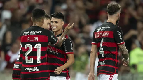 Corinthians surpreende com sondagem para contratar mais um jogador do Flamengo. Foto: Jorge Rodrigues/AGIF