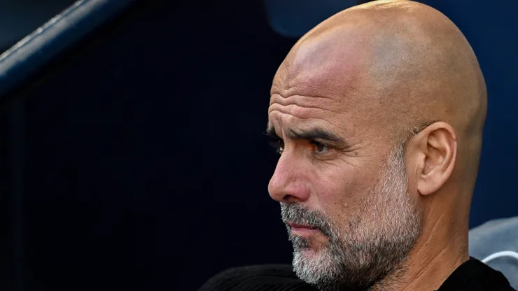 Pep Guardiola em partida pelo Manchester City
