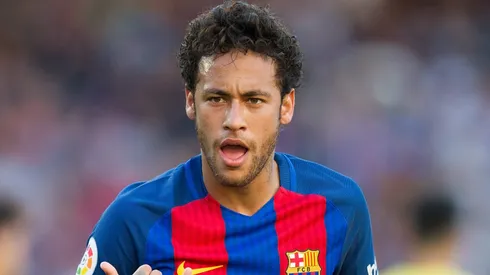 Hansi Flick toma decisão de última hora sobre a volta de Neymar ao Barcelona (Photo by Denis Doyle/Getty Images)