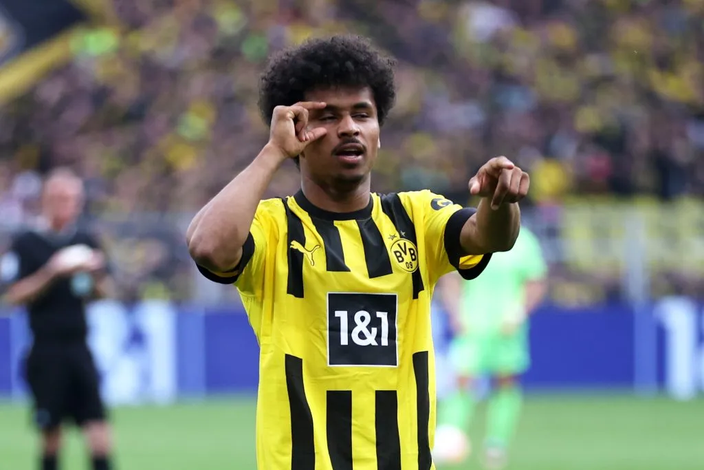 Karim Adeyemi do Borussia Dortmund comemora gol (Photo by Lars Baron/Getty Images)