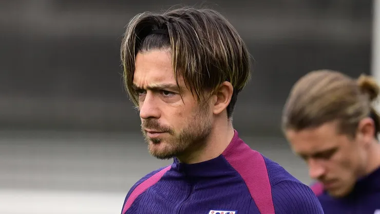 Jack Grealish com a camisa da Seleção da Inglaterra.