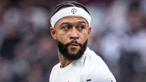 Corinthians toma decisão de última hora sobre a saída de Memphis Depay. Foto: IMAGO / TheNews2