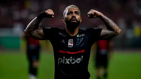 Gabigol tem contrato até o fim de 2024 (Foto: Marcelo Cortes / CRF / Divulgação)