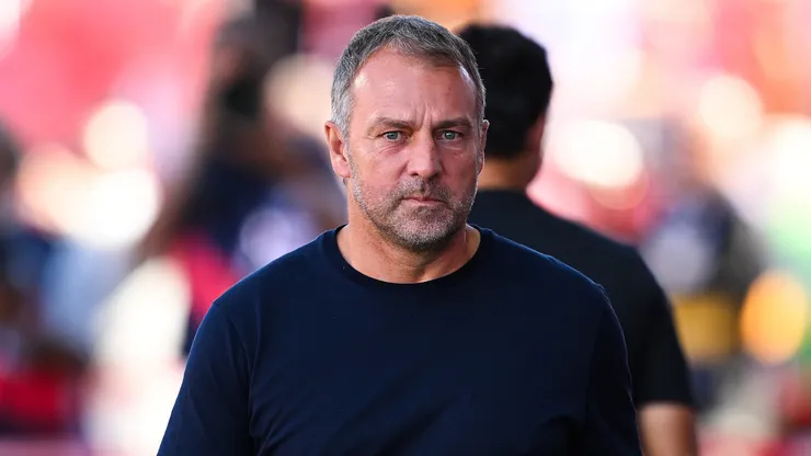 Flick quer novo reforço para a posição (Foto: David Ramos/Getty Images)