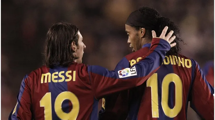 Ex-Barcelona deixa Messi de lado e diz que Iniesta foi o maior craque com quem já jogou.