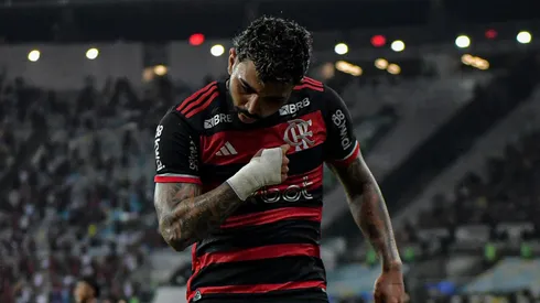 Marcos Braz, vice-presidente do Flamengo, sugere que a chegada de Filipe Luís como treinador pode reverter a situação contratual de Gabigol, que estava fora dos planos para 2025. (Foto: Thiago Ribeiro/AGIF)