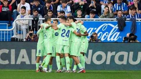 Barcelona vence o Alavés