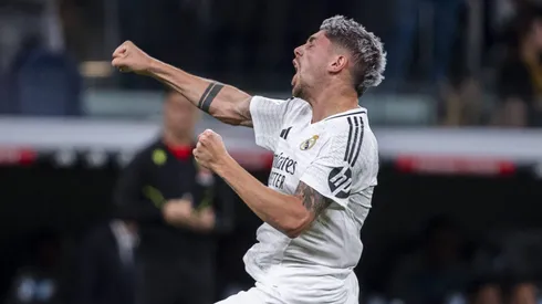 Estatísticas revelam que, na atual temporada, Federico Valverde já igualou suas contribuições ofensivas da campanha anterior, consolidando-se como um dos pilares do esquema de Carlo Ancelotti. (Foto: IMAGO / Alberto Gardin)