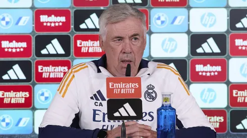 Carlo Ancelotti em coletiva de imprensa pelo Real Madrid.