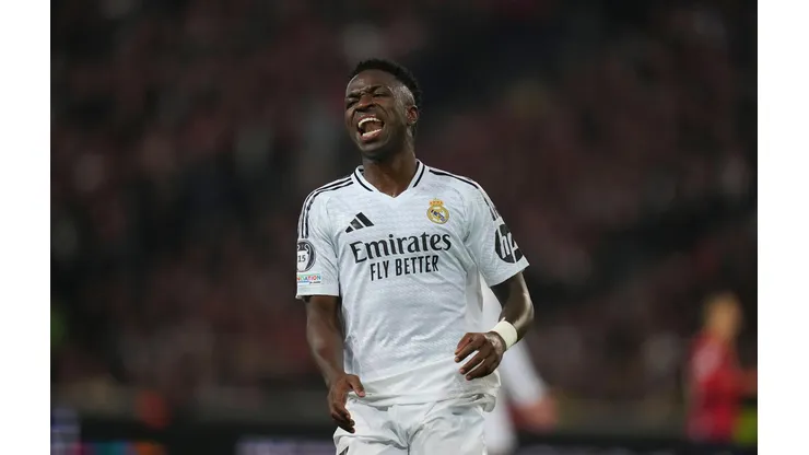 Vinicius Junior lamenta lance durante o duelo entre Lille e Real Madrid pela Champions League, no dia 02 de outubro de 2024. (Associated Press / Alamy Stock Photo)
