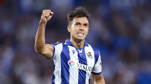 Alvo do Liverpool, Zubimendi não se arrepende em rejeitar oferta dos Reds.