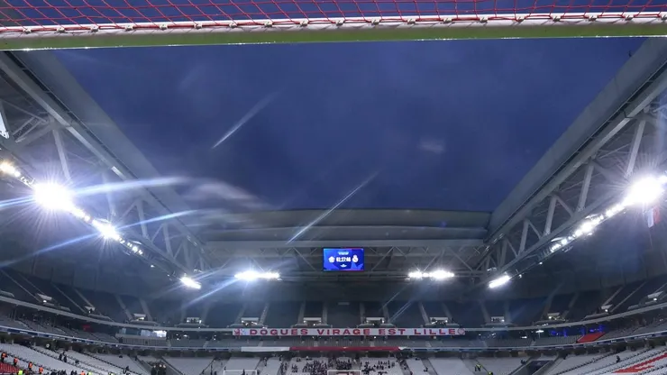 Uma visão geral do interior do estádio antes da partida da UEFA Champions League entre Lille OSC e Real Madrid CF no Stade Pierre Mauroy, em 2 de outubro de 2024, em Lille, França. (Foto: IMAGO / PanoramiC)