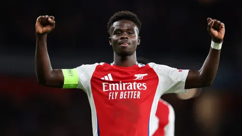Saka em atuação pela Liga dos Campeões - (Foto: Julian Finney/Getty Images)