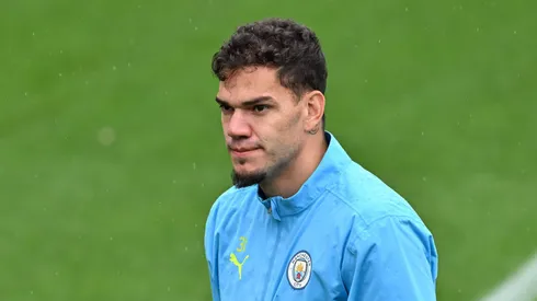 Ederson, do Manchester City, receberá extensão até 2027, diz portal.