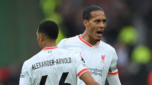 Manchester City se interessa por Arnold e faz Liverpool tomar decisão nos bastidores.