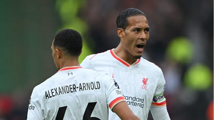 Manchester City se interessa por Arnold e faz Liverpool tomar decisão nos bastidores.