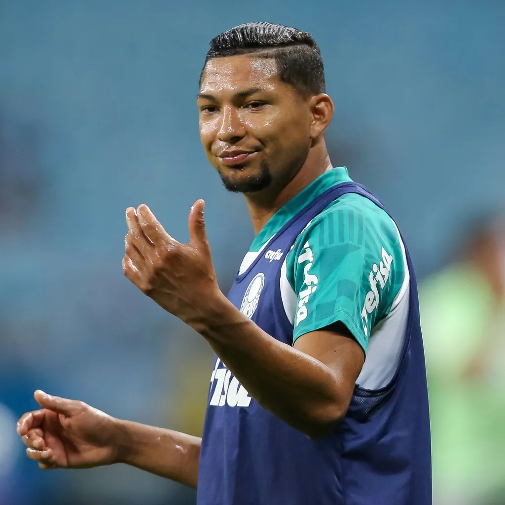 Rony pode deixar o atual campeão brasileiro (Photo by Pedro H. Tesch/Getty Images)