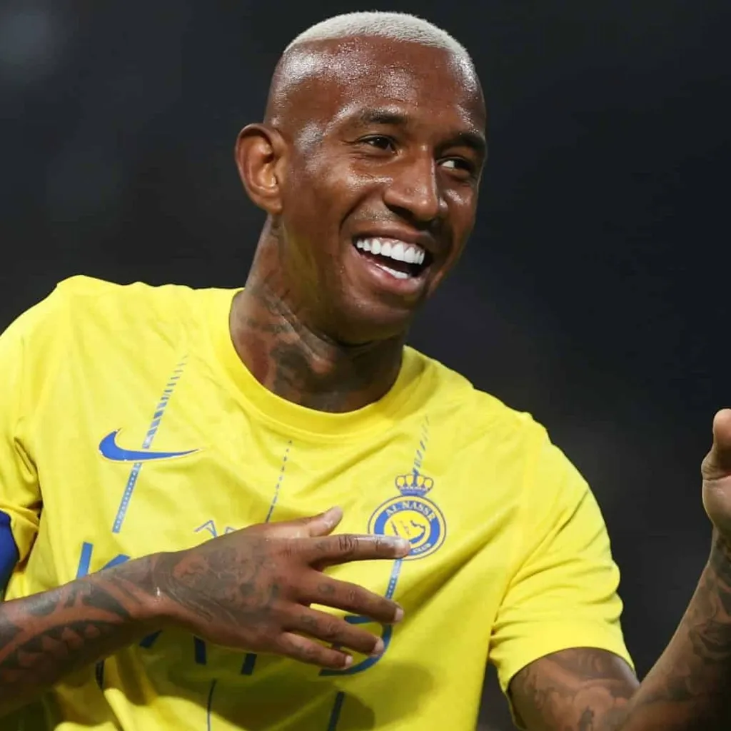 Anderson Talisca em campo pelo Al-Nassr (Photo by Francois Nel/Getty Images)