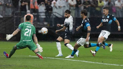 Corinthians vê na Sul-Americana a chance de título em 2024