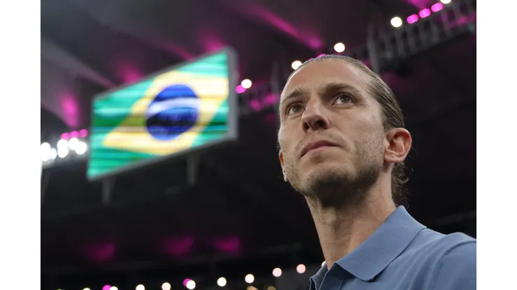 RIO DE JANEIRO, BRAZIL - OCTOBER 17: Filipe Luis coach of Flamengo looks on prior to the match between Flamengo and Fluminense as part of Brasileirao 2024 at Maracana Stadium on October 17, 2024 in Rio de Janeiro, Brazil. (Photo by Wagner Meier/Getty Images)