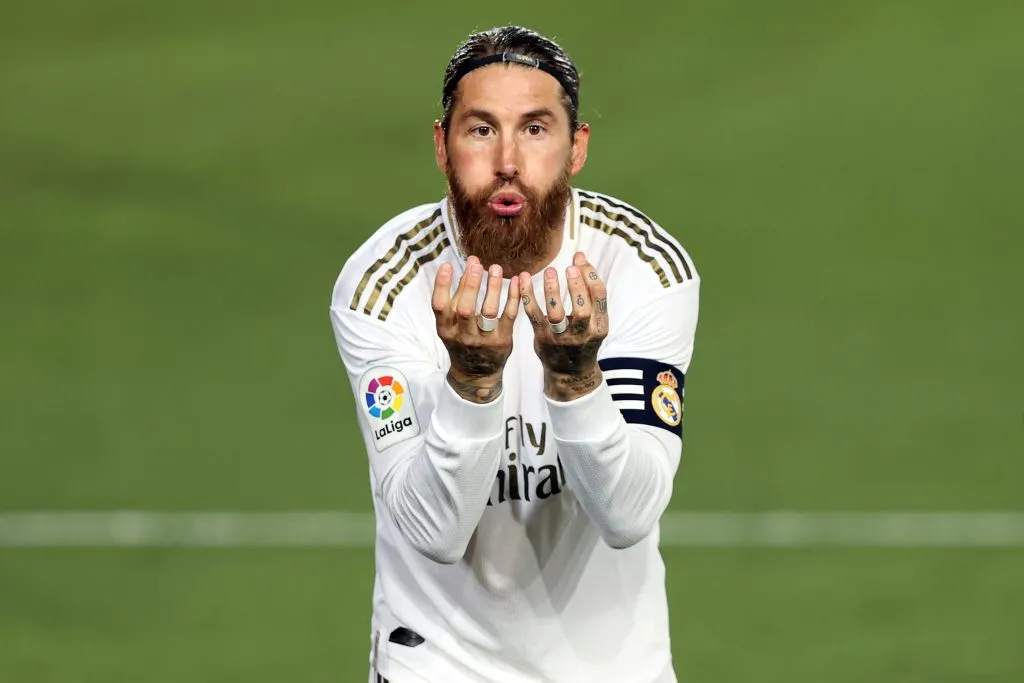 Sergio Ramos com a camisa do Real Madrid. (Photo by Angel Martinez/Getty Images)