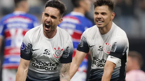 Corinthians é avisado e craque decide sobre saída após procura da Arábia Saudita. (Photo by Alexandre Schneider/Getty Images)