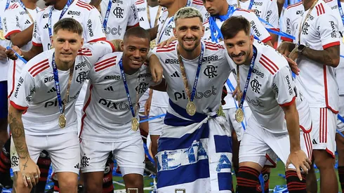 Flamengo volta atrás e aceita negócio de última hora por badalado jogador uruguaio. (Photo by Buda Mendes/Getty Images)