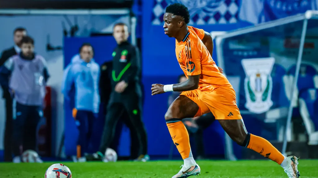 Vinicius Júnior em partida do Real Madrid (Foto: IMAGO / PGS Photo Agency)