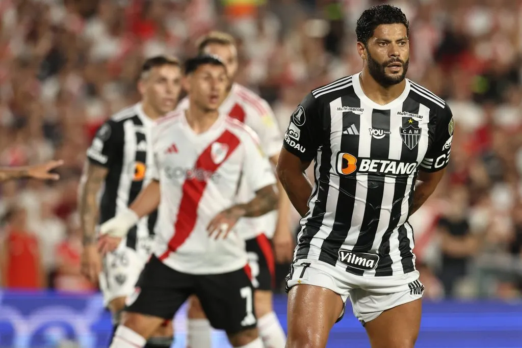 Hulk na partida contra o River Plate, na Argentina. Foto: IMAGO / PHOTOxPHOTO.