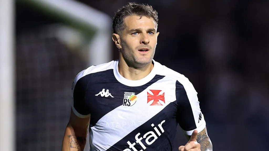 Vegetti em campo pelo Vasco (Photo by Buda Mendes/Getty Images)